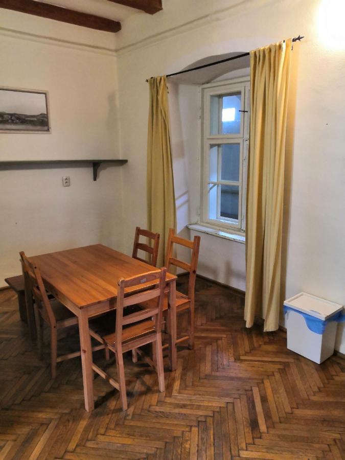Hostel Skautsky Dom Banská Štiavnica Exteriör bild