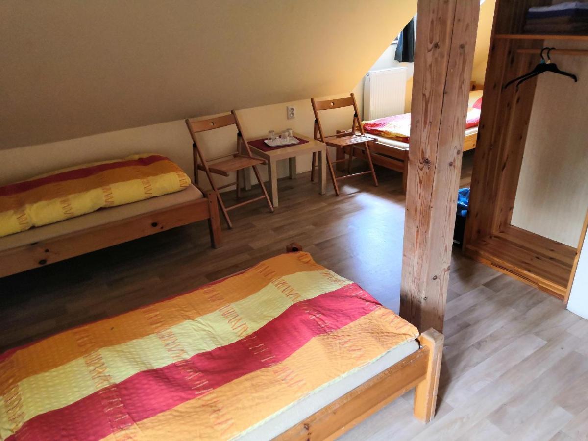 Hostel Skautsky Dom Banská Štiavnica Exteriör bild