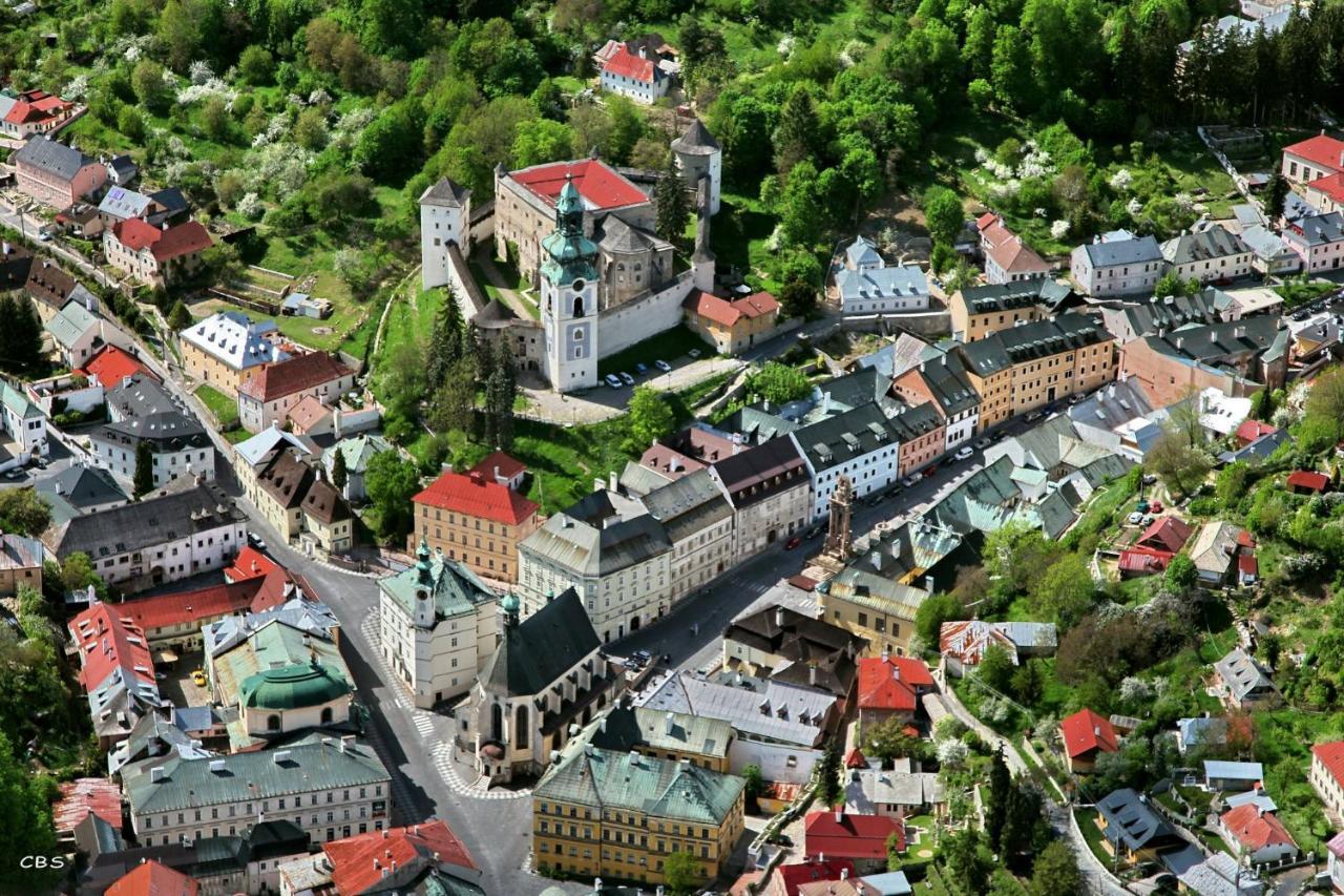 Hostel Skautsky Dom Banská Štiavnica Exteriör bild