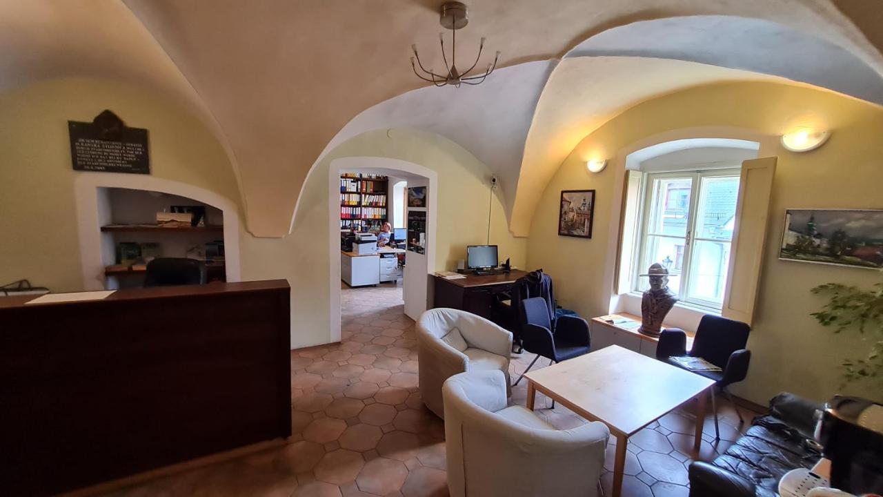 Hostel Skautsky Dom Banská Štiavnica Exteriör bild