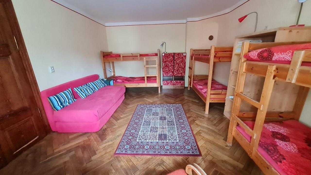 Hostel Skautsky Dom Banská Štiavnica Exteriör bild