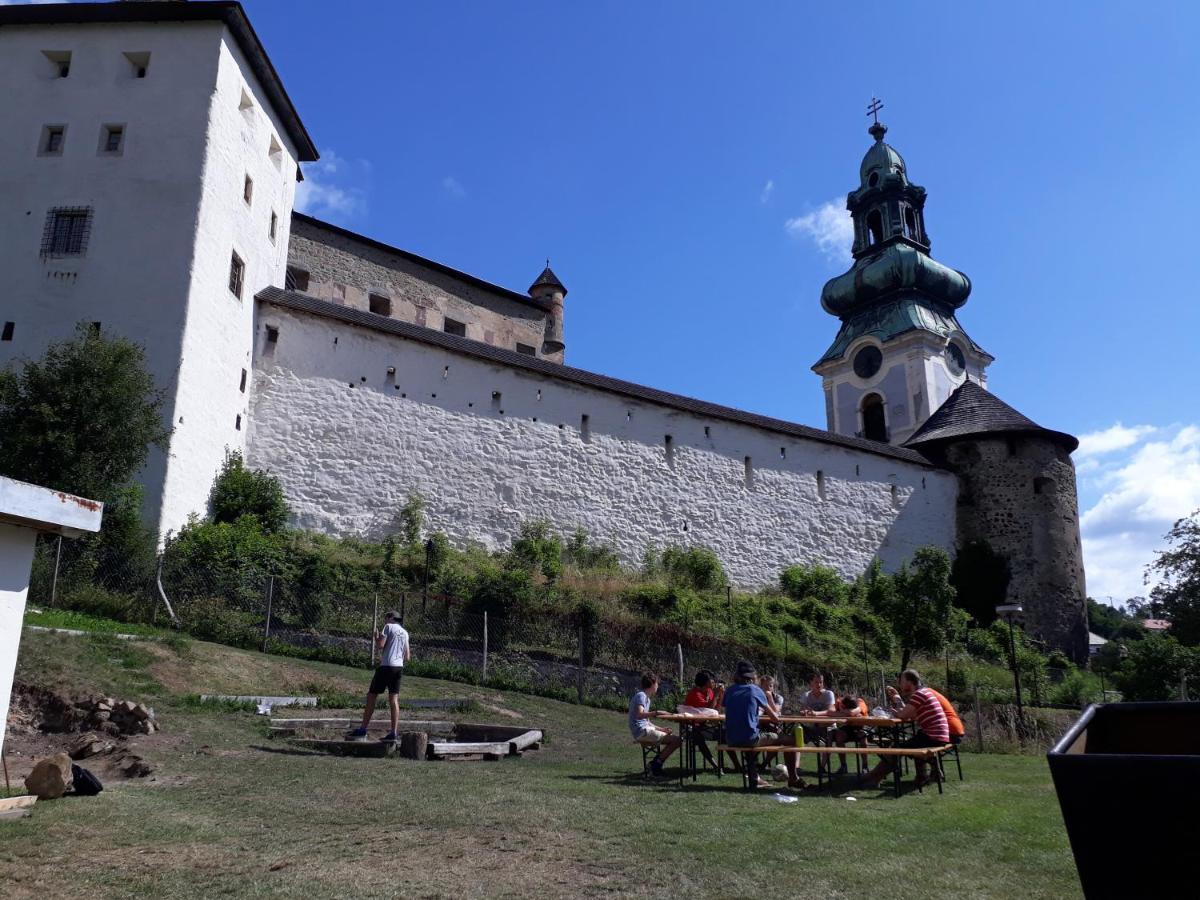 Hostel Skautsky Dom Banská Štiavnica Exteriör bild
